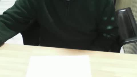 Snapshot of mtwpaul chatting on November 2025 01:45:02 PM mtwpaul online show from November 2025 01:45:02 PM