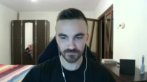 Victor online show from November 2025 05:28:02 PM