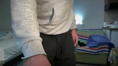 much_fun1 online show from October 2025 06:47:02 PM