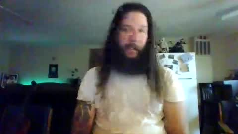 Snapshot of mudge chatting on February 2025 03:23:02 AM Mudge online show from February 2025 03:23:02 AM