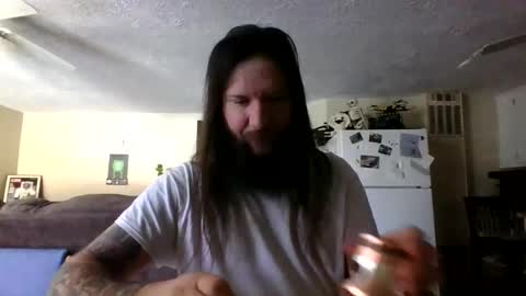 Snapshot of mudge chatting on February 2025 03:25:02 PM Mudge online show from February 2025 03:25:02 PM