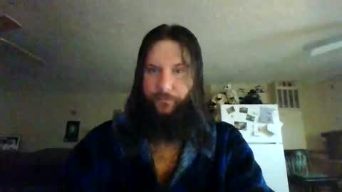 Snapshot of mudge chatting on February 2025 03:55:02 AM Mudge online show from February 2025 03:55:02 AM