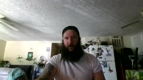 Snapshot of mudge chatting on July 2026 02:45:02 PM Mudge online show from July 2026 02:45:02 PM