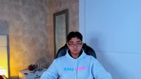 Snapshot of muichiro_tokito1 chatting on December 2024 01:52:02 PM muichiro tokito1 online show from December 2024 01:52:02 PM