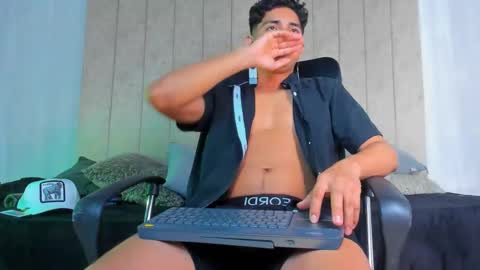 Snapshot of muichiro_tokito1 chatting on January 2025 08:03:02 AM muichiro tokito1 online show from January 2025 08:03:02 AM