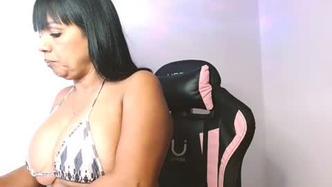 yuli online show from July 2026 09:35:02 AM