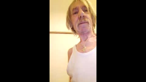 mullermaria805 online show from May 2026 08:10:02 AM