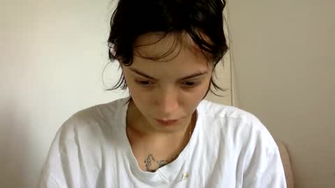 Snapshot of munchi_ chatting on January 2025 02:14:01 PM   online show from January 2025 02:14:01 PM