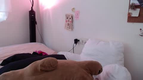 Snapshot of munchi_ chatting on June 2026 07:04:02 PM online show from June 2026 07:04:02 PM