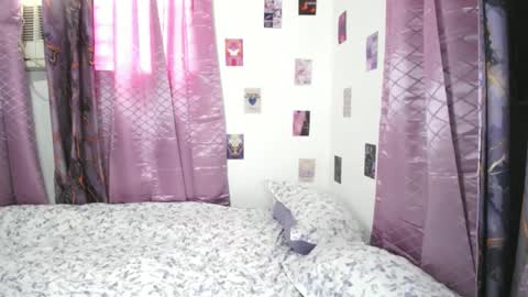 moan yeeka online show from December 2024 04:43:01 AM