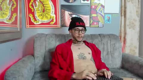 Snapshot of murdockh chatting on September 2025 03:22:01 AM murdok online show from September 2025 03:22:01 AM