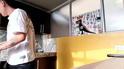 Sebastian online show from December 2024 12:38:01 PM