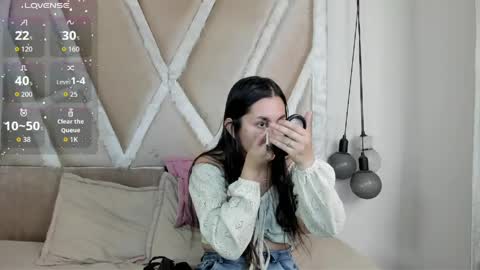 muriell_69 online show from May 2026 08:21:02 PM