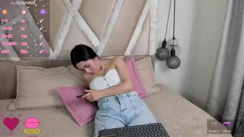 muriell_69 online show from July 2026 03:49:02 PM