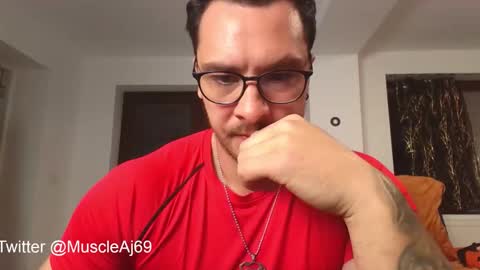 Snapshot of muscleaj69 chatting on November 2025 04:30:01 PM AJ online show from November 2025 04:30:01 PM