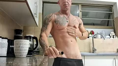 Snapshot of muscledaddy69s chatting on July 2026 12:43:02 AM muscledaddy69s online show from July 2026 12:43:02 AM