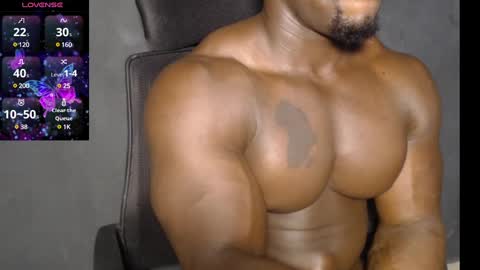 Snapshot of musclegodsammy23 chatting on December 2024 06:01:01 AM musclegod23 online show from December 2024 06:01:01 AM