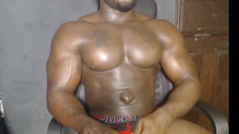 Snapshot of musclegodsammy23 chatting on January 2025 02:10:02 AM musclegod23 online show from January 2025 02:10:02 AM