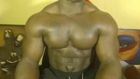 Snapshot of musclegodsammy23 chatting on March 2025 12:37:02 AM musclegod23 online show from March 2025 12:37:02 AM