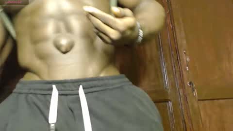 Snapshot of musclegodsammy23 chatting on September 2025 12:33:02 AM musclegod23 online show from September 2025 12:33:02 AM