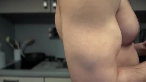 Snapshot of musclehair3 chatting on January 2025 07:32:02 PM musclehair3 online show from January 2025 07:32:02 PM