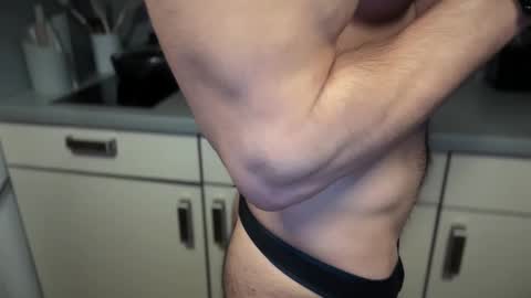 Snapshot of musclehair3 chatting on February 2025 10:02:01 PM musclehair3 online show from February 2025 10:02:01 PM