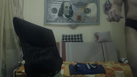 Snapshot of musculargod chatting on January 2025 08:07:02 PM SexyMuscled online show from January 2025 08:07:02 PM