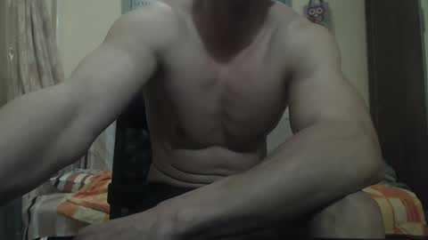 Snapshot of musculargod chatting on February 2025 10:09:01 PM SexyMuscled online show from February 2025 10:09:01 PM