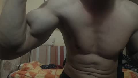 Snapshot of musculargod chatting on March 2025 11:54:01 PM SexyMuscled online show from March 2025 11:54:01 PM