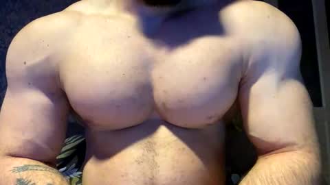 muscularjuggler online show from October 2025 01:24:02 AM