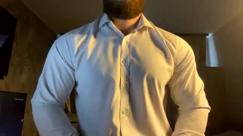 muscularjuggler online show from March 2026 01:56:02 AM