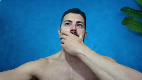 Snapshot of muscularmaster chatting on June 2026 08:57:01 AM muscularmaster onlyfans online show from June 2026 08:57:01 AM