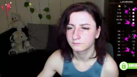 Snapshot of muse_kitty_jenia chatting on February 2025 09:47:02 PM Jenya online show from February 2025 09:47:02 PM