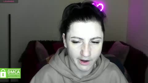 Snapshot of muse_kitty_jenia chatting on November 2025 06:30:01 PM Jenya online show from November 2025 06:30:01 PM