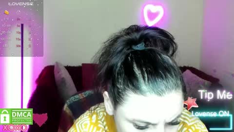 Snapshot of muse_kitty_jenia chatting on November 2025 06:28:01 PM Jenya online show from November 2025 06:28:01 PM