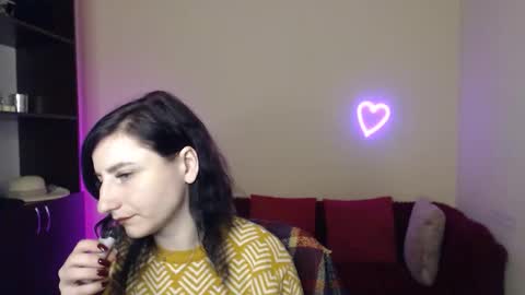 Jeneva online show from November 2025 06:45:01 PM