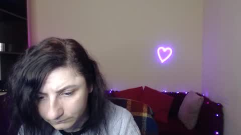 Jeneva online show from December 2025 06:34:02 PM