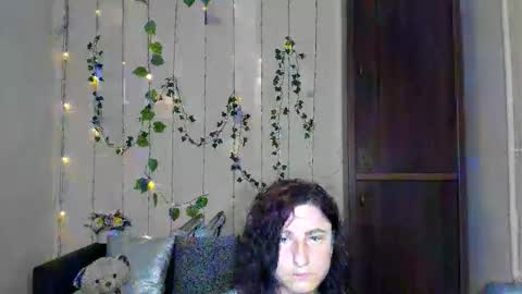 Jeneva online show from April 2026 07:58:02 PM