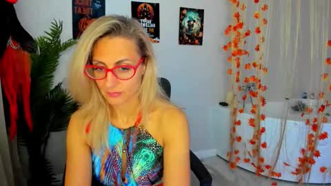 Diana online show from November 2025 11:34:02 AM