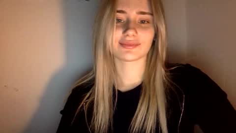 musescorner online show from March 2026 05:49:01 PM