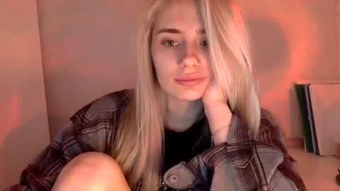 musescorner online show from April 2026 02:45:01 PM