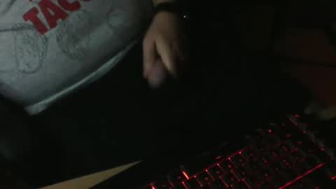 Snapshot of muso44 chatting on December 2024 11:44:01 AM Muso online show from December 2024 11:44:01 AM