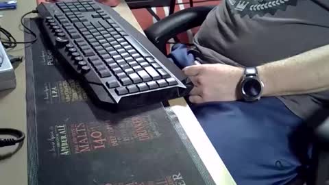 Snapshot of muso44 chatting on November 2025 12:16:02 AM Muso online show from November 2025 12:16:02 AM