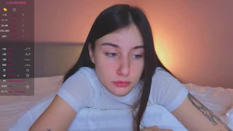 Snapshot of musya_mur chatting on October 2025 04:06:02 PM Im Marine online show from October 2025 04:06:02 PM