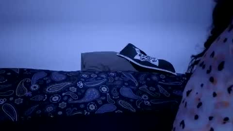 mweed95 online show from March 2026 04:18:01 AM