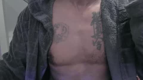 Snapshot of my432687 chatting on December 2024 10:43:02 PM my432687 online show from December 2024 10:43:02 PM