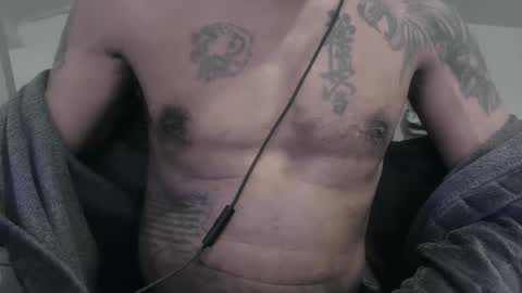 Snapshot of my432687 chatting on January 2025 11:01:02 PM my432687 online show from January 2025 11:01:02 PM