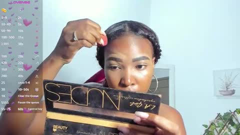 Samanta  online show from November 2025 12:16:02 PM