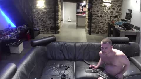 Snapshot of myckadow chatting on February 2026 07:04:02 PM AlexSynopsis online show from February 2026 07:04:02 PM