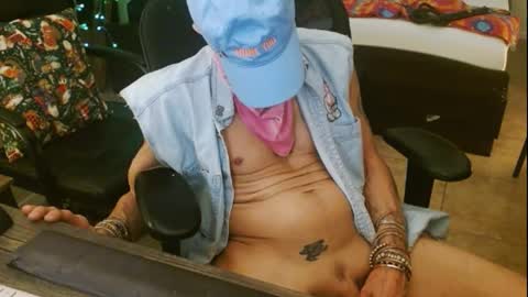 Snapshot of mycock4u247 chatting on February 2025 11:01:02 AM LA MARIPOSA DE MARICOPA online show from February 2025 11:01:02 AM